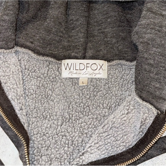 WILDFOX Tri stripe Burnout Jersey jacket women’s size large - Picture 17 of 17